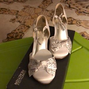 Kenneth Cole Reaction “Dance Away”  dress shoe